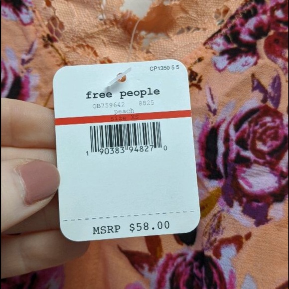 Free People Floral Lace Tank NWT - Picture 2 of 4